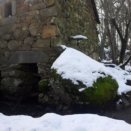 Hostal Carmen Hotell El Puente  Eksteriør bilde
