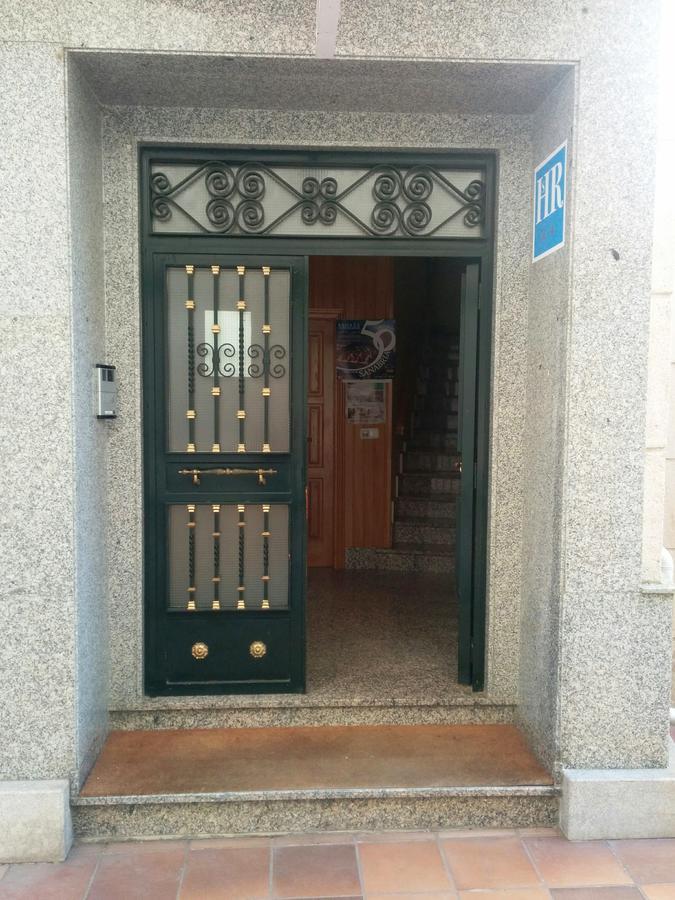 Hostal Carmen Hotell El Puente  Eksteriør bilde